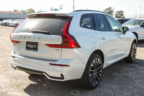 2026 Volvo XC60 Plug-In Hybrid T8 Ultra