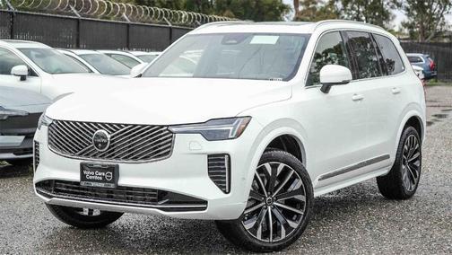 2026 Volvo XC90 B6 Plus 7-Seater