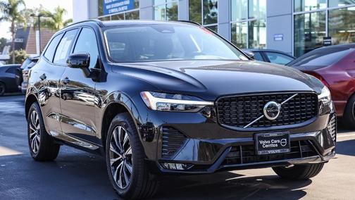 2025 Volvo XC60 B5 Plus
