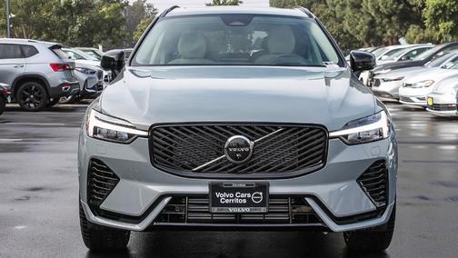 2026 Volvo XC60 Plug-In Hybrid T8 Ultra