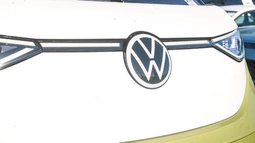 2025 Volkswagen ID. Buzz Pro S Plus