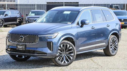 2025 Volvo XC90 B6 Plus 7-Seater