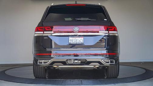 2025 Volkswagen Atlas 2.0T SEL Premium R-Line