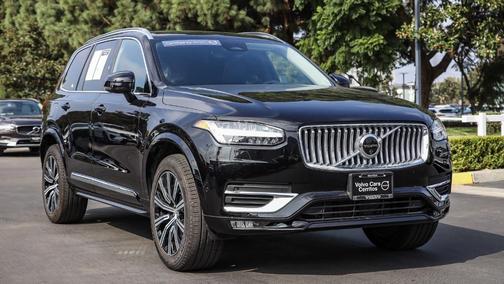 2025 Volvo XC90 B6 Plus 7-Seater