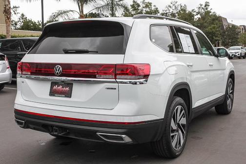 2024 Volkswagen Atlas 2.0T SE