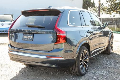 2026 Volvo XC90 B5 Plus 7-Seater