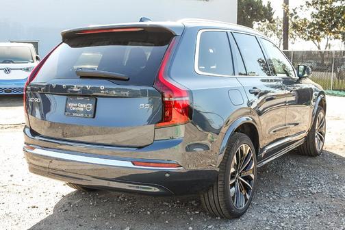 2026 Volvo XC90 B5 Plus 7-Seater