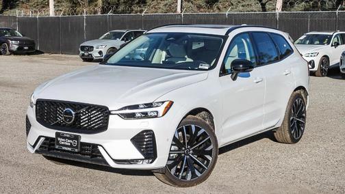 2026 Volvo XC60 B5 Ultra