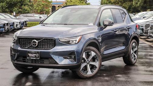 Denim Blue 2026 Volvo XC40 B5 Plus