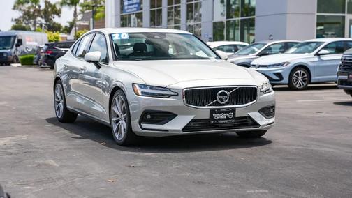 Birch 2020 Volvo S60 T5 Momentum