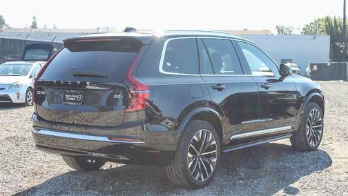 2026 Volvo XC90 B5 Plus 7-Seater