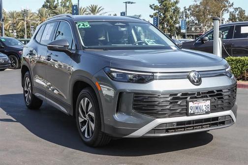 2025 Volkswagen Tiguan 2.0T S