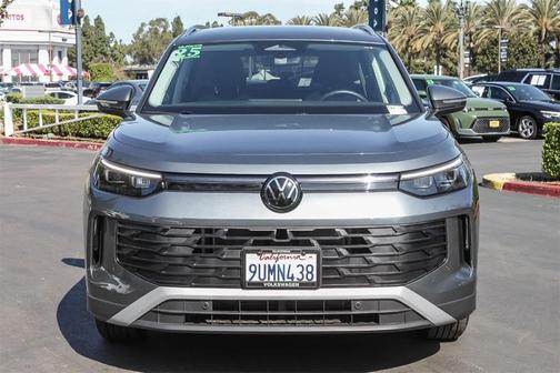 2025 Volkswagen Tiguan 2.0T S