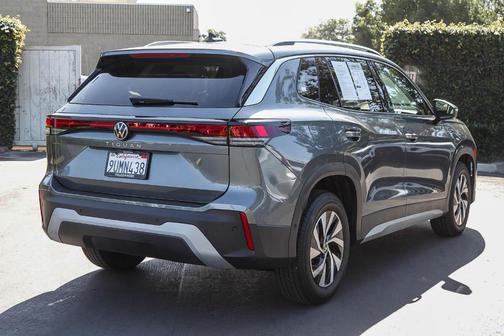 2025 Volkswagen Tiguan 2.0T S