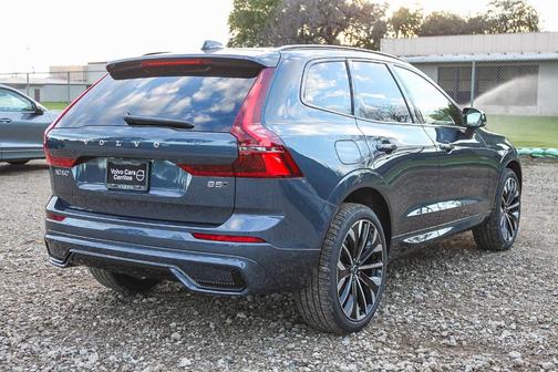 2026 Volvo XC60 B5 Ultra