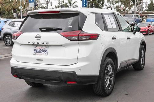 2024 Nissan Rogue S