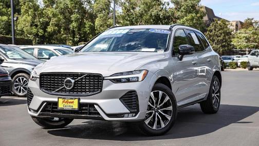 2025 Volvo XC60 B5 Plus