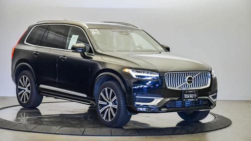 Onyx Black Metallic 2025 Volvo XC90 B6 Plus 7-Seater