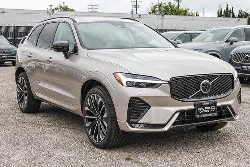 2026 Volvo XC60 B5 Ultra