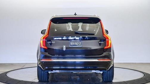 Onyx Black Metallic 2025 Volvo XC90 B6 Plus 7-Seater
