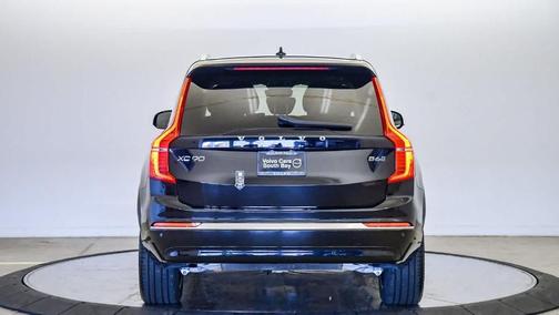 Onyx Black Metallic 2025 Volvo XC90 B6 Plus 7-Seater