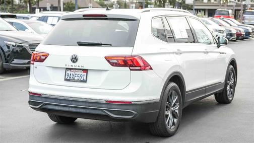 2022 Volkswagen Tiguan 2.0T SE