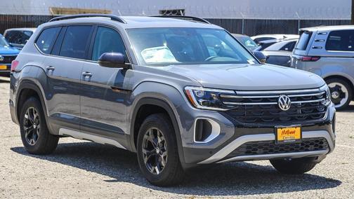 2025 Volkswagen Atlas 2.0T Peak Edition