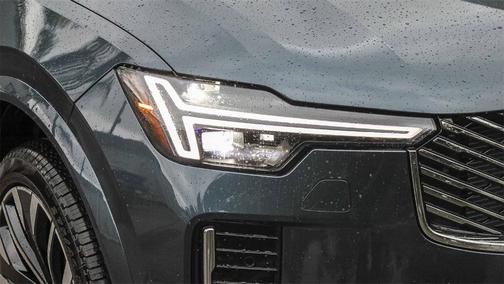 2026 Volvo XC90 Plug-In Hybrid T8 Plus 7-Seater