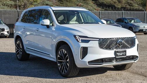 2026 Volvo XC90 B6 Ultra 6-Seater