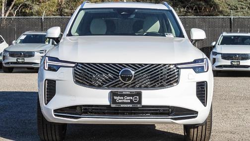 2026 Volvo XC90 B6 Ultra 6-Seater