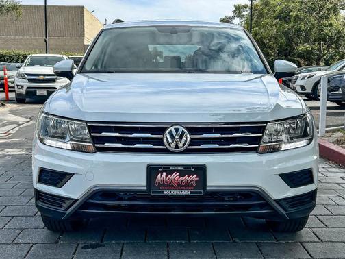 Pure White 2020 Volkswagen Tiguan 2.0T SE