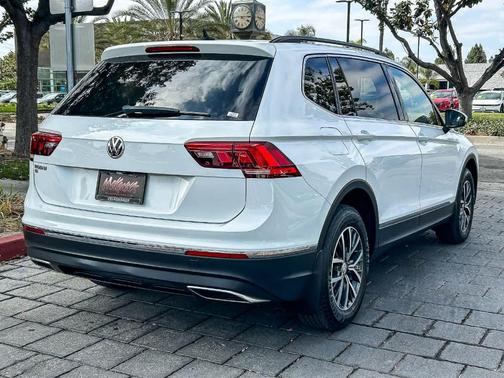 Pure White 2020 Volkswagen Tiguan 2.0T SE