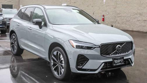 2026 Volvo XC60 Plug-In Hybrid T8 Plus