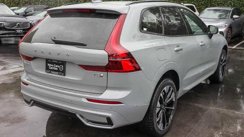 2026 Volvo XC60 Plug-In Hybrid T8 Plus
