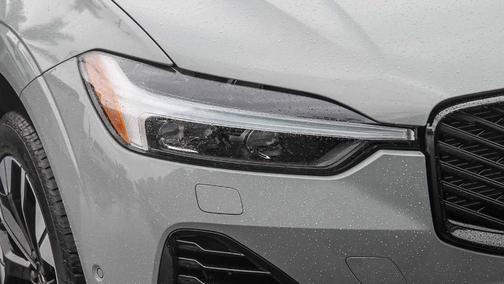 2026 Volvo XC60 Plug-In Hybrid T8 Plus