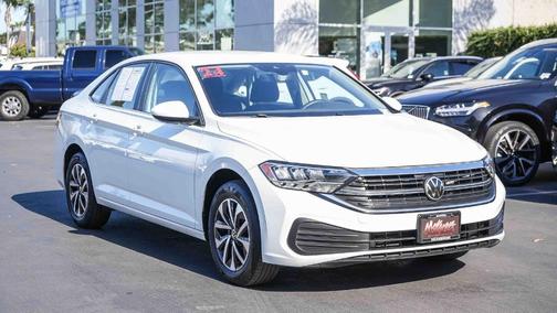 Pure White 2024 Volkswagen Jetta 1.5T S