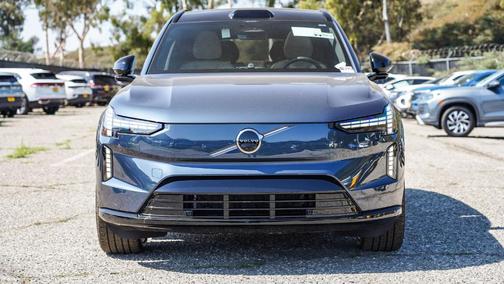 2025 Volvo EX90 Twin Motor Performance Ultra