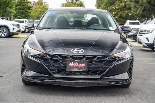 Onyx Black 2023 Hyundai ELANTRA SEL