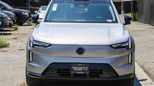 2025 Volvo EX90 Twin Motor Ultra