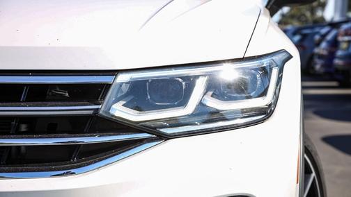 2022 Volkswagen Tiguan 2.0T SEL R-Line