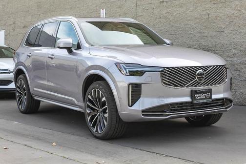 2026 Volvo XC90 B6 Plus 7-Seater