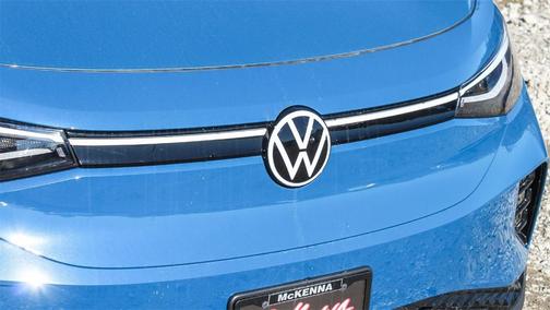 2025 Volkswagen ID.4 Pro