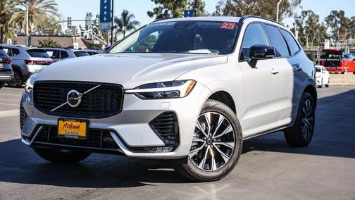 2025 Volvo XC60 B5 Core