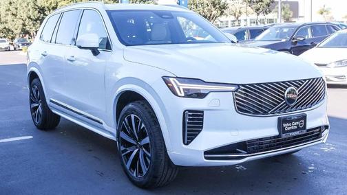 2026 Volvo XC90 B5 Core