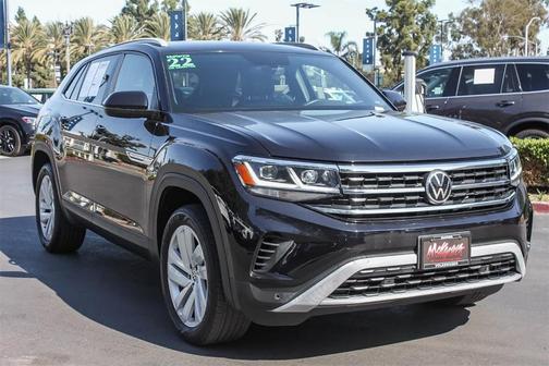 2022 Volkswagen Atlas Cross Sport 2.0T SE w/Technology