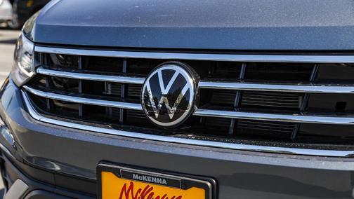 2024 Volkswagen Tiguan 2.0T Wolfsburg