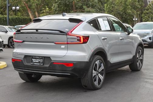 Silver 2023 Volvo C40 Recharge Pure Electric Twin Plus