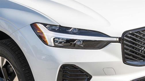 2026 Volvo XC60 B5 Core