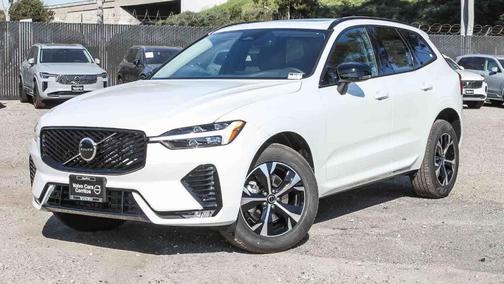 2026 Volvo XC60 B5 Core