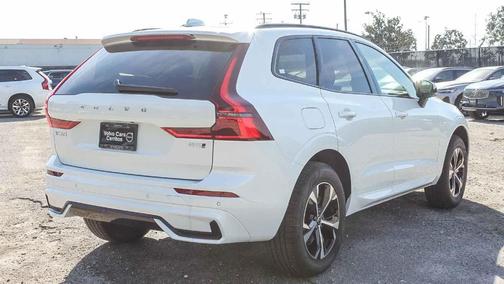 2026 Volvo XC60 B5 Core